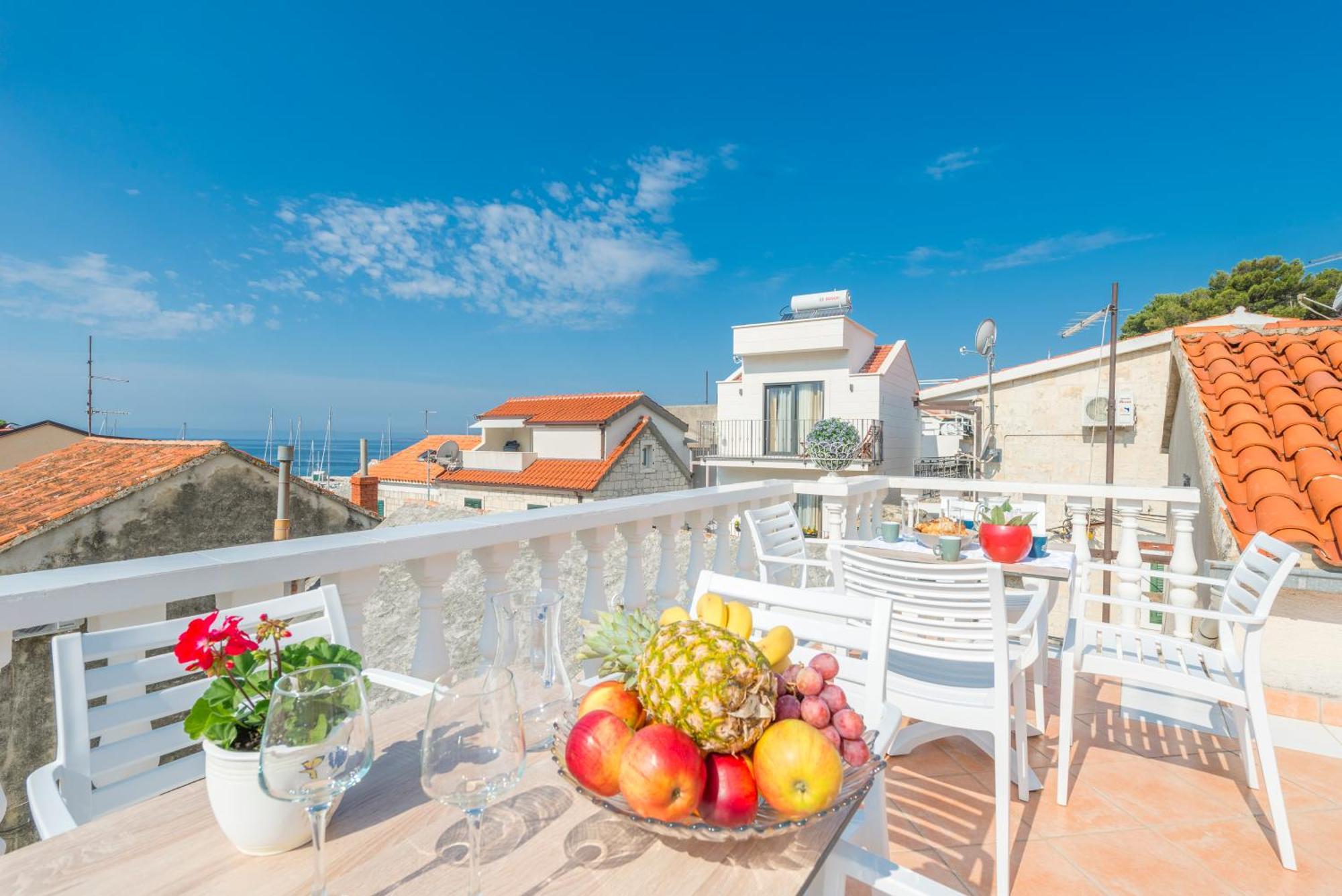 Apartments Roma Baška Voda Exteriör bild