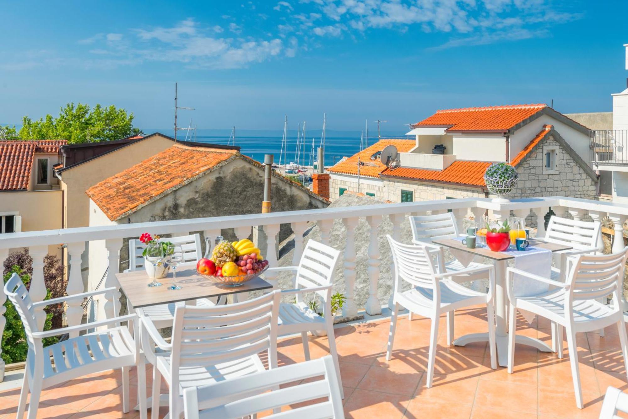 Apartments Roma Baška Voda Exteriör bild