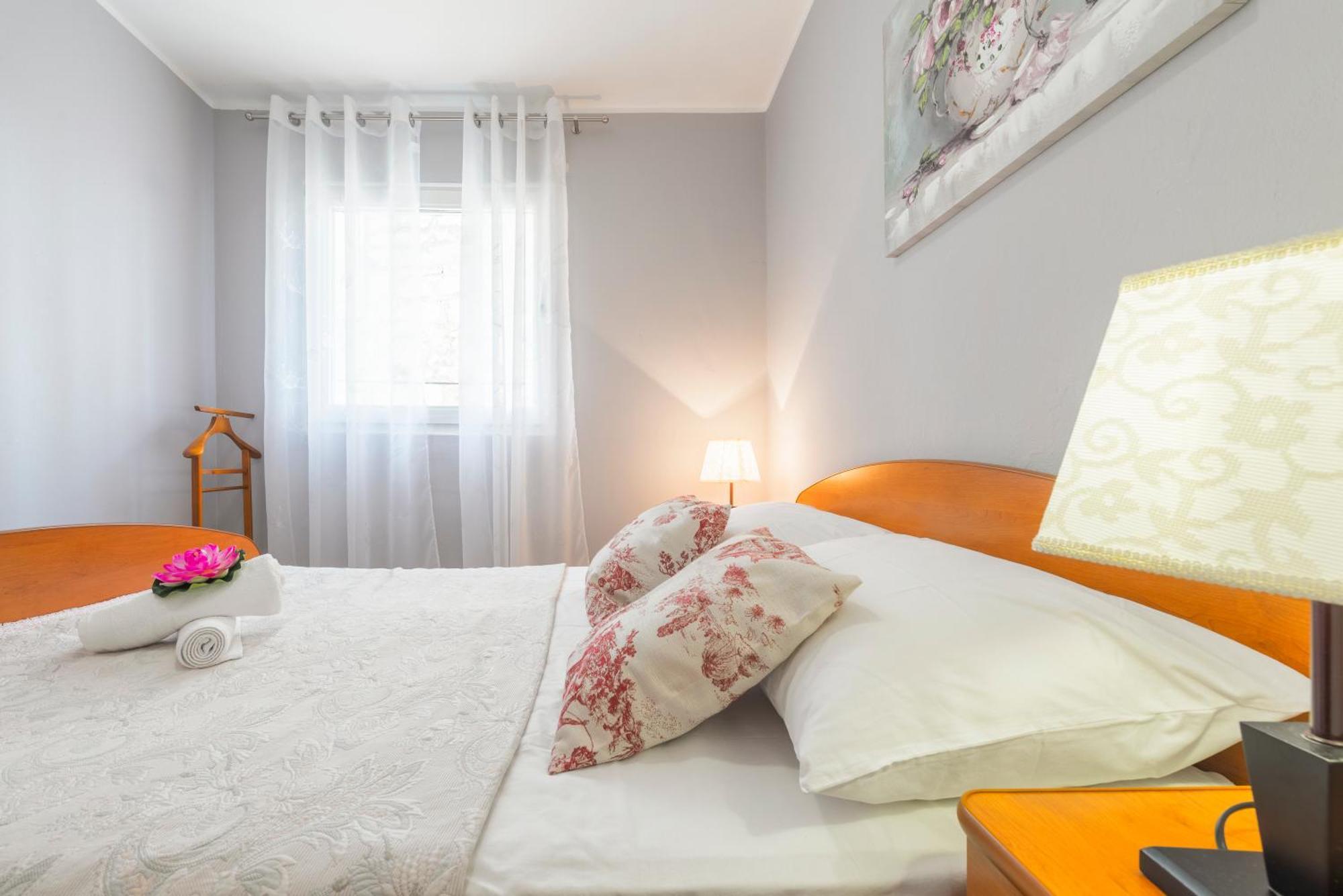 Apartments Roma Baška Voda Exteriör bild